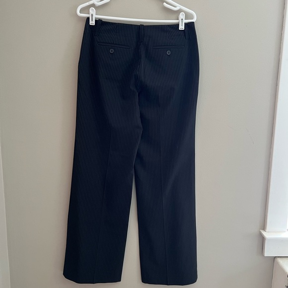 New York & Co. Pin Stripe Career Pants, Size 2 (I think) - Picture 2 of 5